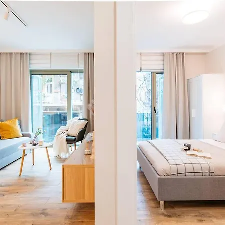 Piedmont Iii By Loft Affair Krakov