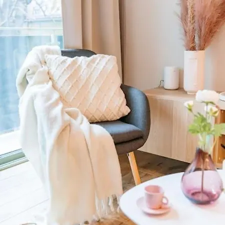 Piedmont Iii By Loft Affair Apartmán
